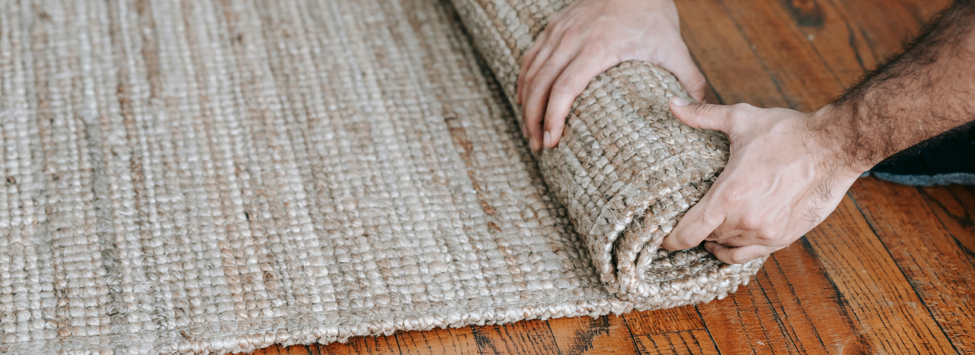 Foto de portada del post de Sidivani ¿Cómo Guardar una Alfombra en Verano de forma adecuada?