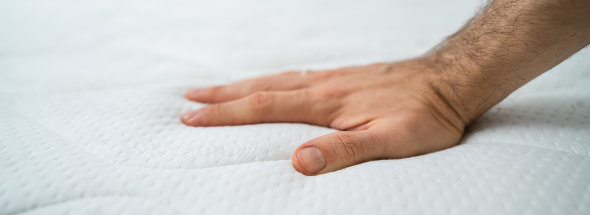 ¿Qué densidad de espuma de poliuretano necesita un sofá para ser cómodo?