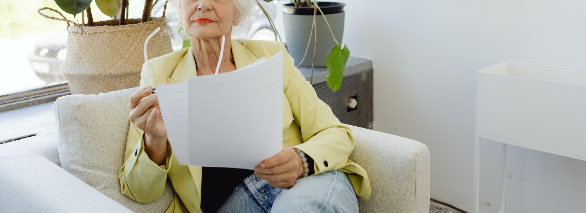 ¿Qué Sofá es el más adecuado para Personas Mayores?
