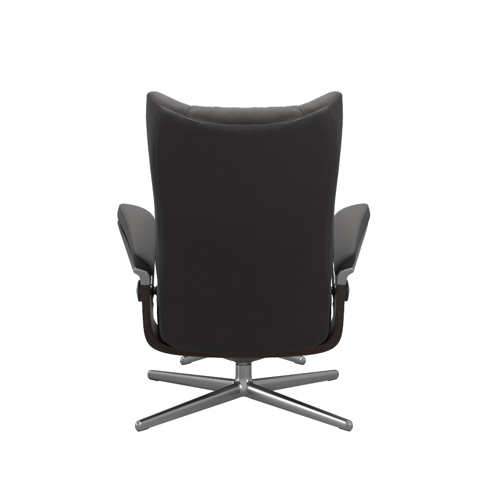 Sillón modelo WING Cross Plus™ System BalanceAdapt™ de Stressless en piel Paloma