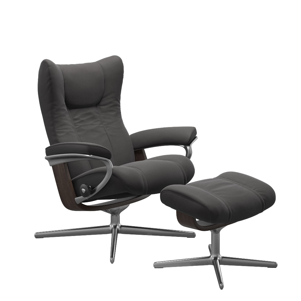 Sillón modelo WING Cross Plus™ System BalanceAdapt™ de Stressless en piel Paloma