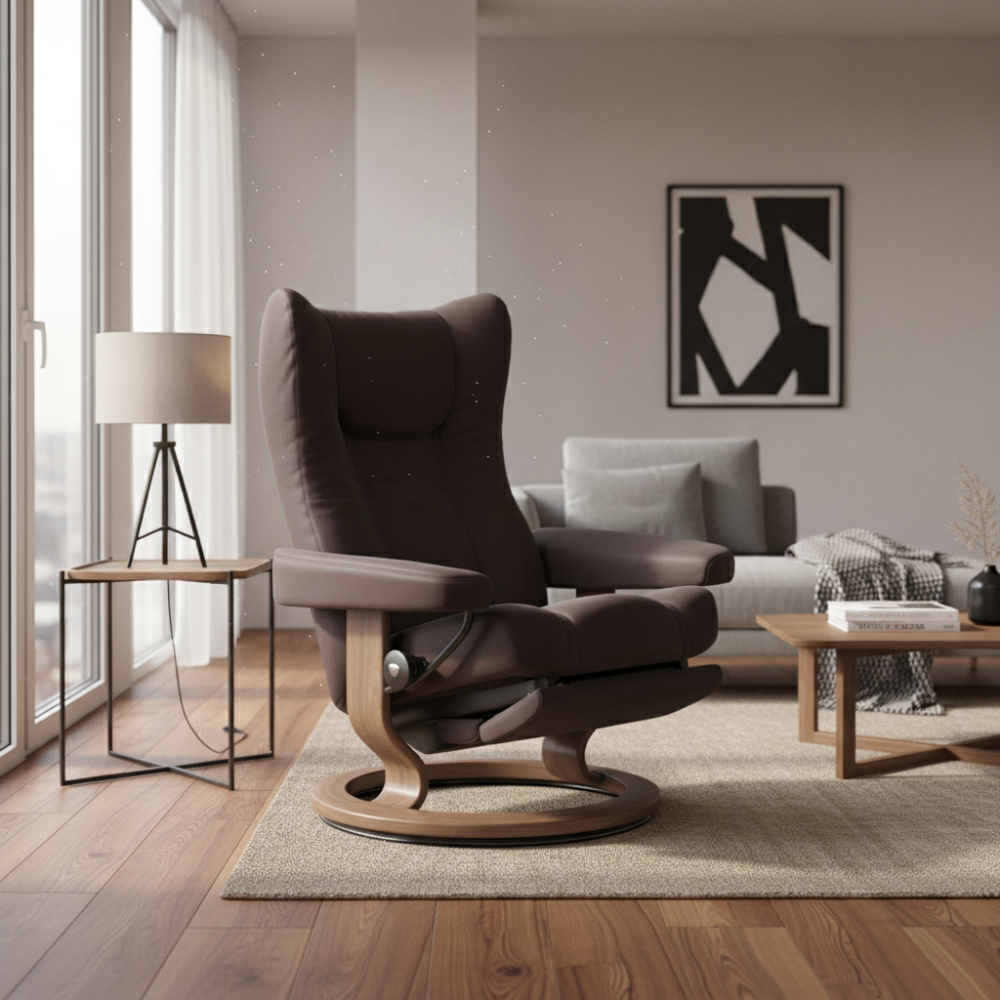 Sillón modelo WING Classic Power™ Plus™ System Power™ de Stressless piel Paloma
