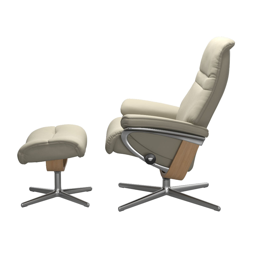 Sillón modelo SUNRISE Cross Plus™ System BalanceAdapt™ de Stressless en piel Paloma