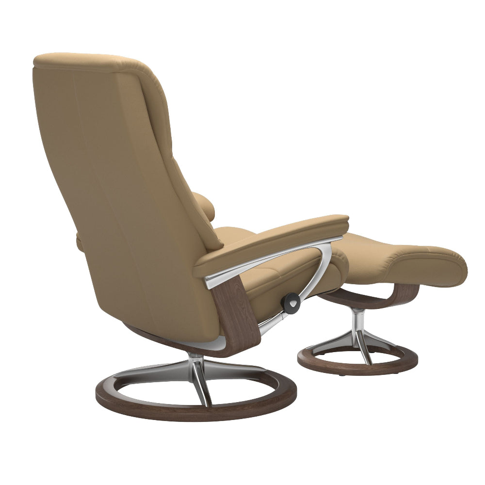 Sillón modelo VIEW Signature Chrome Plus™ System BalanceAdapt™ en piel Paloma