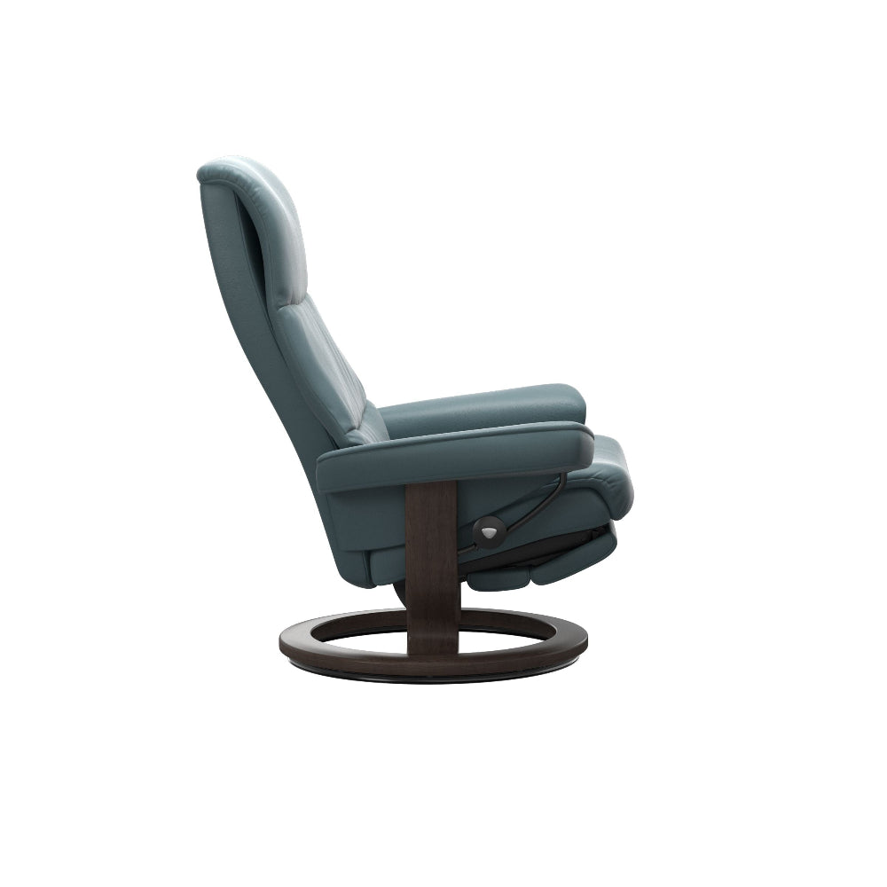 Sillón modelo VIEW Classic Power™ Plus™ System Power™ de Stressless piel Paloma