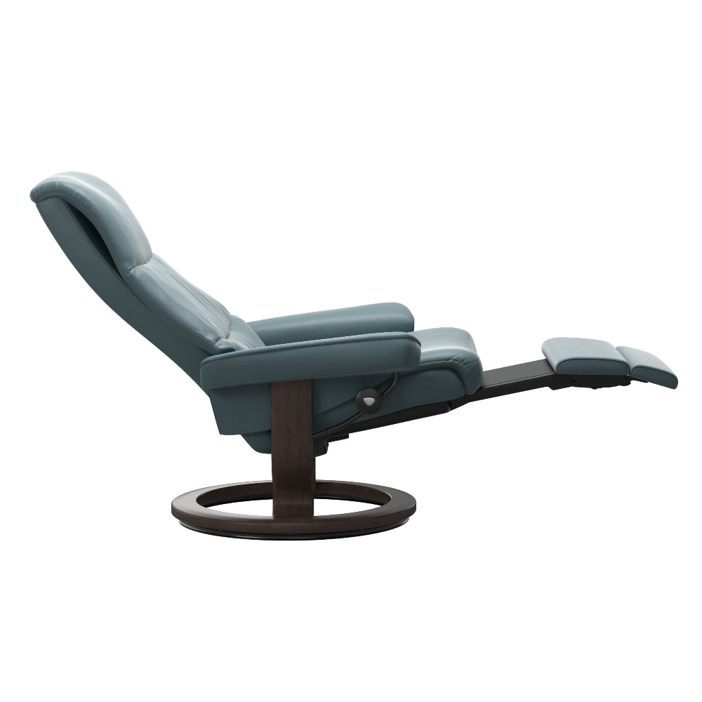 Sillón modelo VIEW Classic Power™ Plus™ System Power™ de Stressless piel Paloma