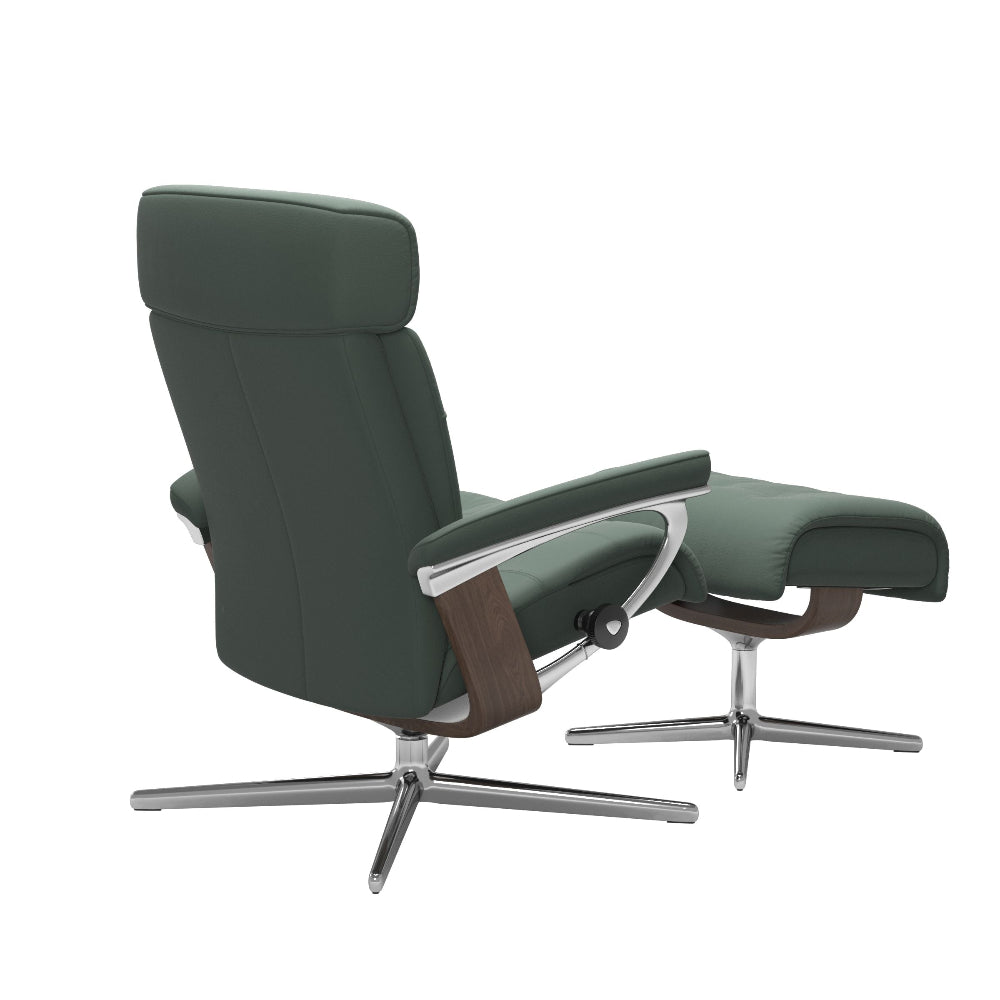 Sillon STRESSLESS modelo ERIK con pie CROSS en piel Paloma con Pouf