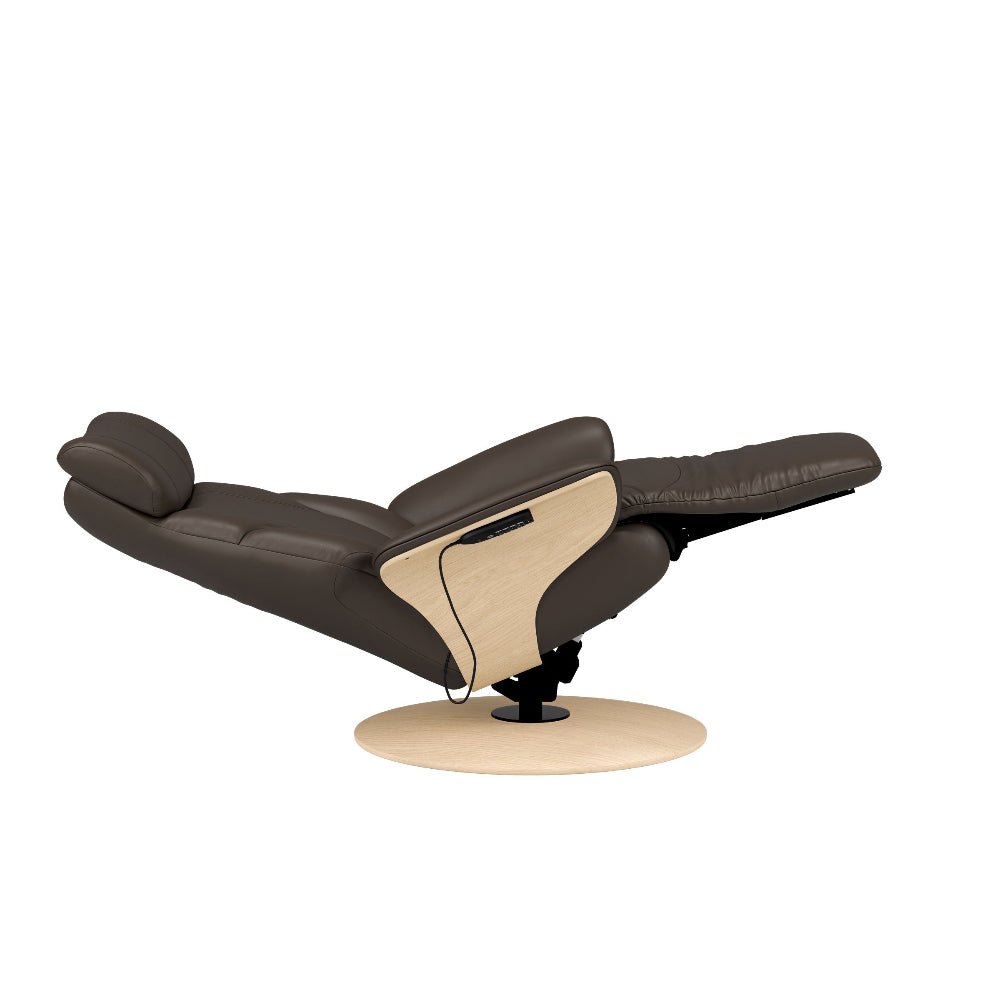 Sillón modelo SAM WOOD Pie Disc Plus™ System Power™ con calefacción piel Batick