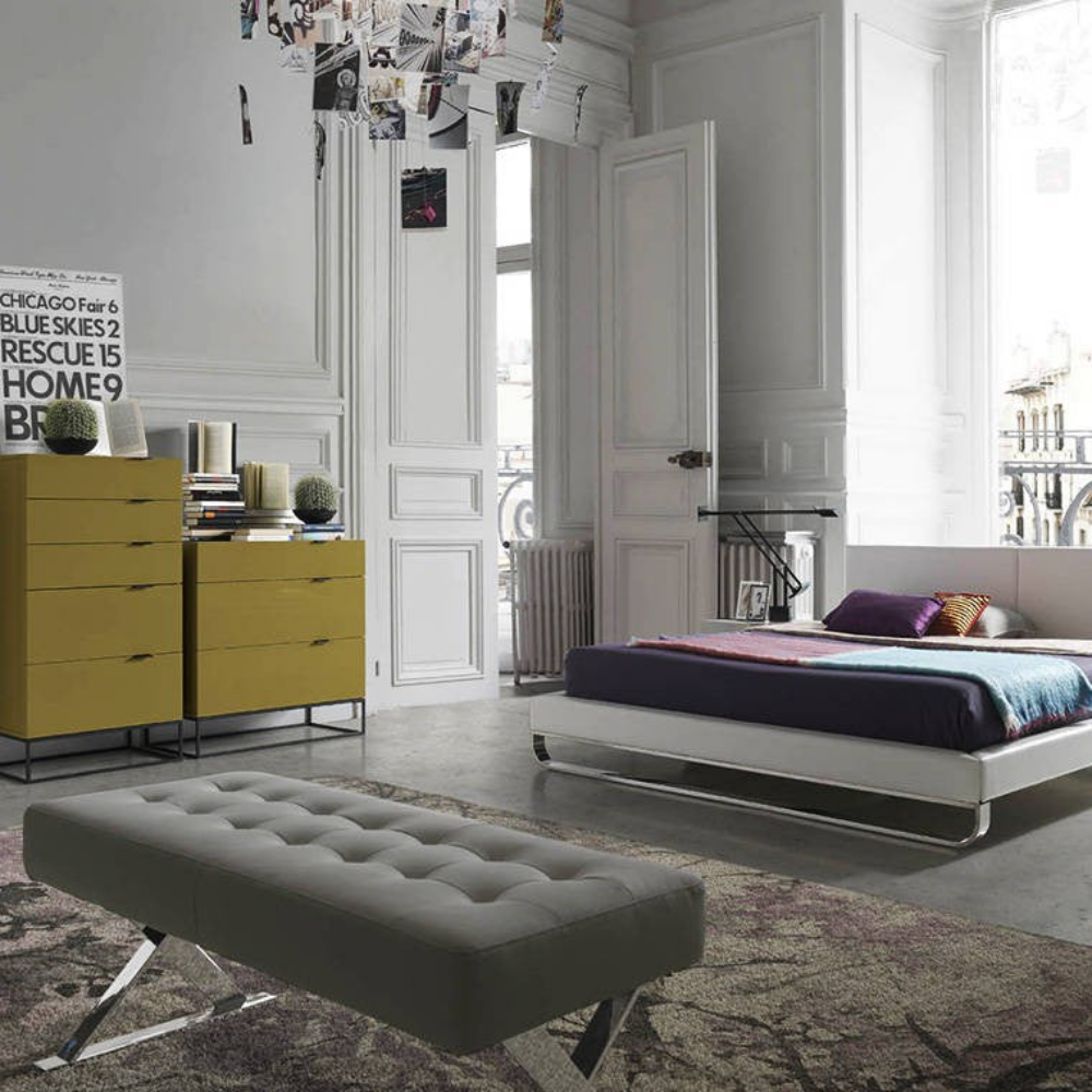 Banqueta Descalzadora Pata Cruzada 120 cm Colección Elegance