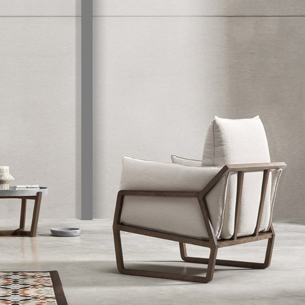 Sillón de diseño con estructura de madera modelo RIDDIM