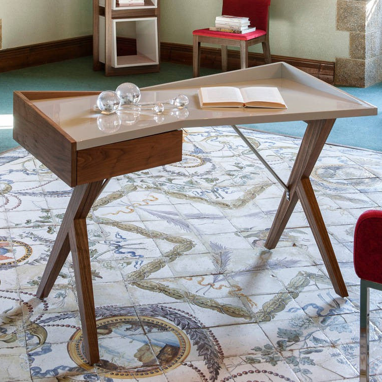 Escritorio Nogal Colección Elegance