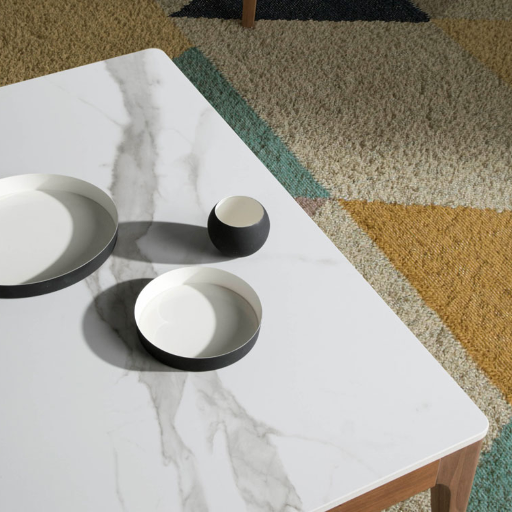 Mesa centro Chapada en Nogal con Tapa de Cristal