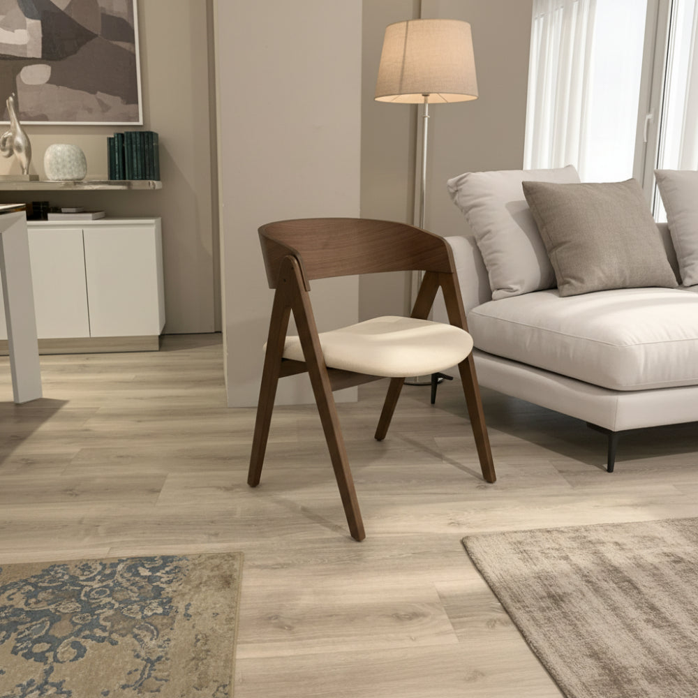 Silla de diseño colección SOMA modelo RYNHA