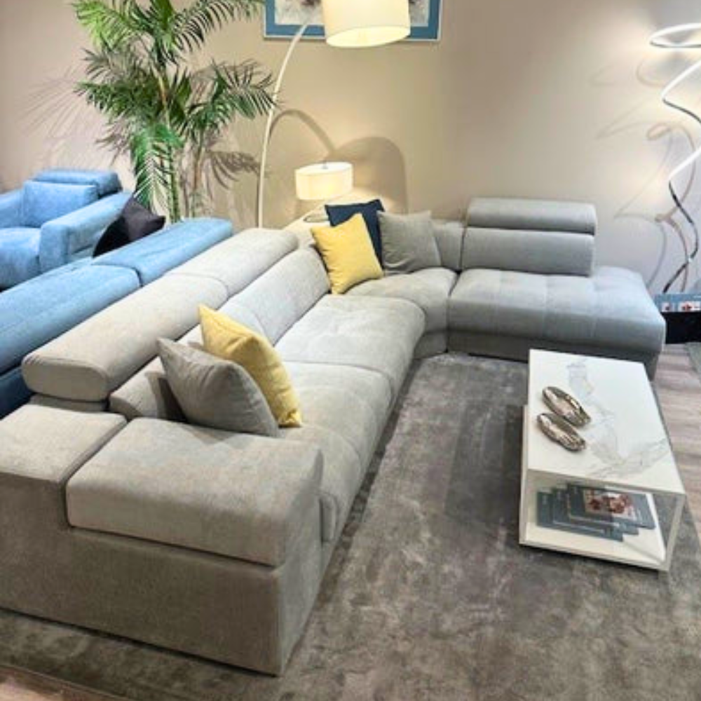 Rinconera de diseño abierto modelo NOWO en tela Crevin