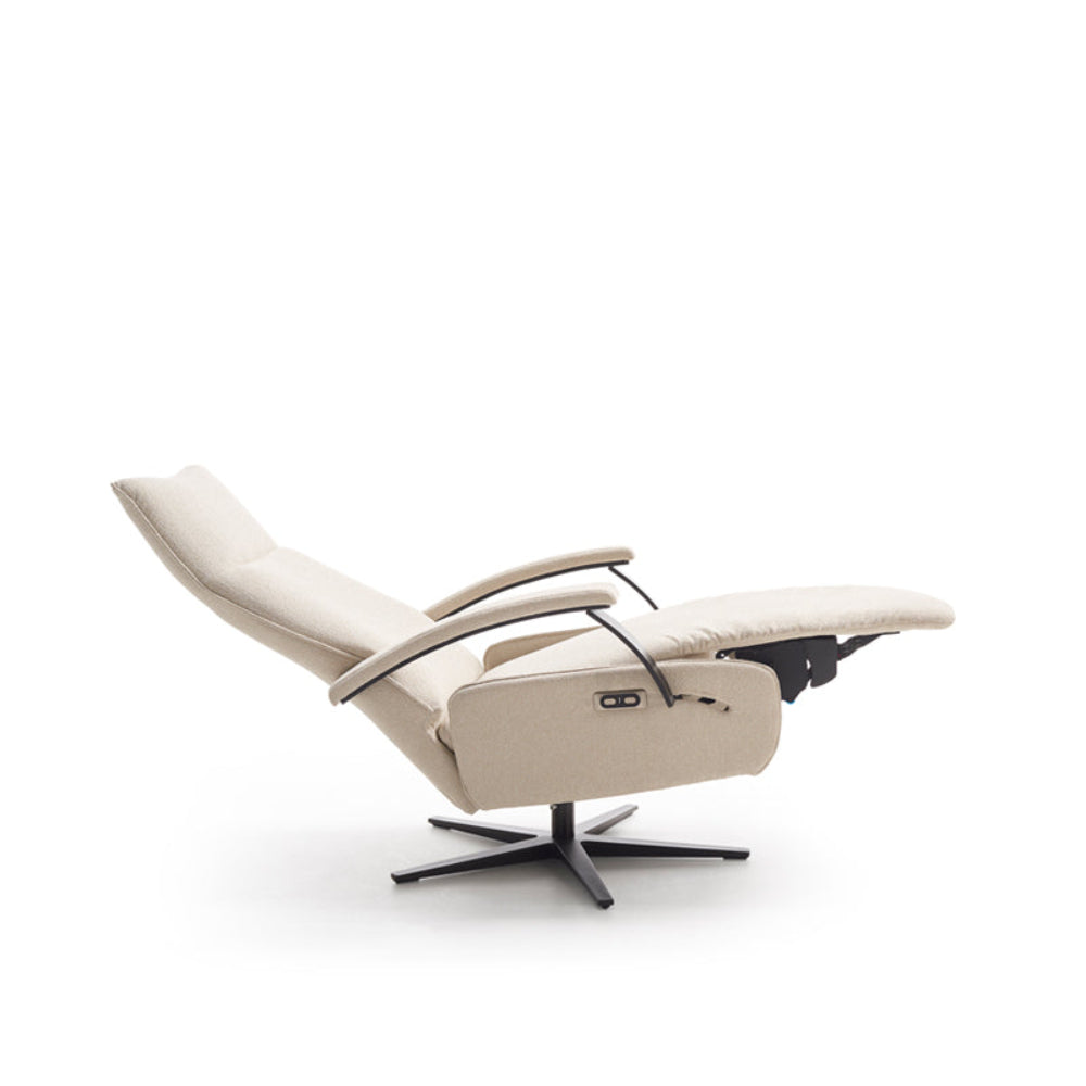 Butaca giratoria relax de diseño modelo KYLIE