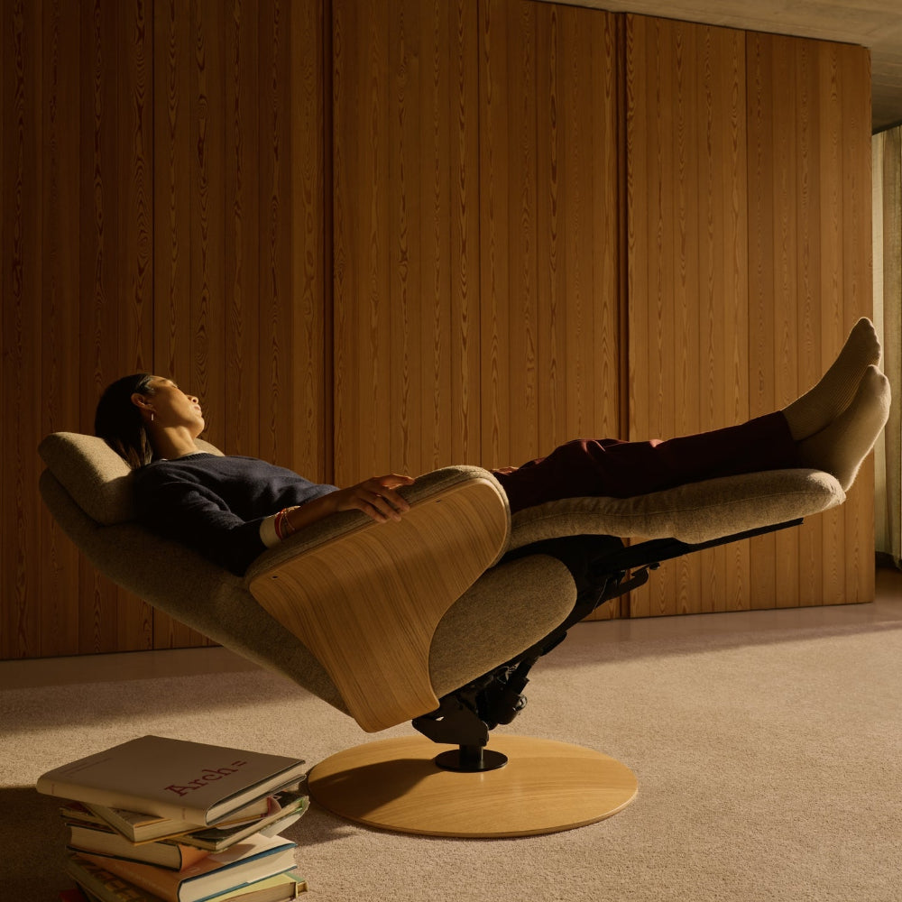 Sillón Stressless modelo ADAM Plus™ System Power™ Pie Disc Piel Batick