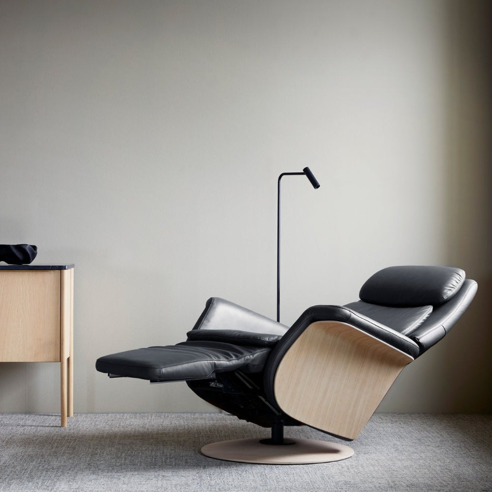 Sillón modelo SAM WOOD Pie Disc Plus™ System Power™ con calefacción piel Batick