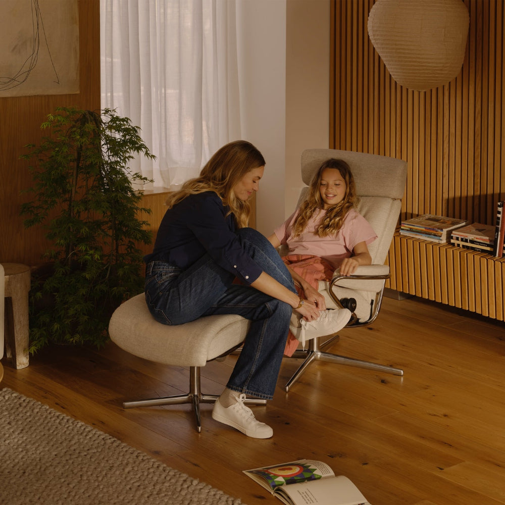 Sillón de Stressless® modelo TOKYO Pie Cross base Plus™ System BalanceAdapt™ piel Batick