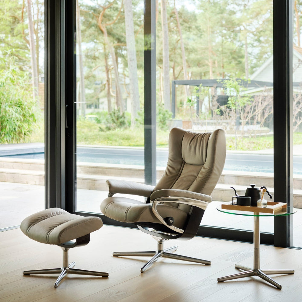 Sillón modelo WING Cross Plus™ System BalanceAdapt™ de Stressless en piel Batick