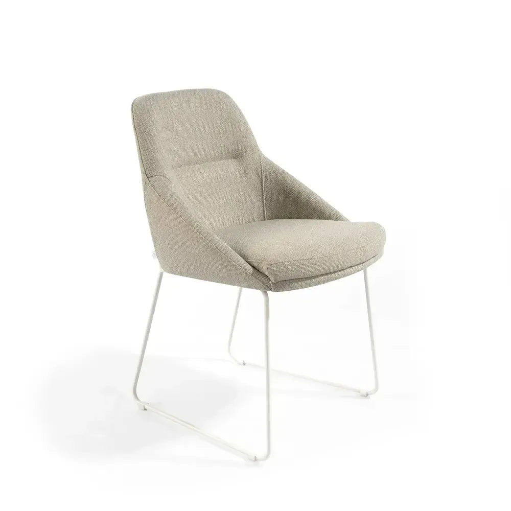 Silla de diseño patas metalicas