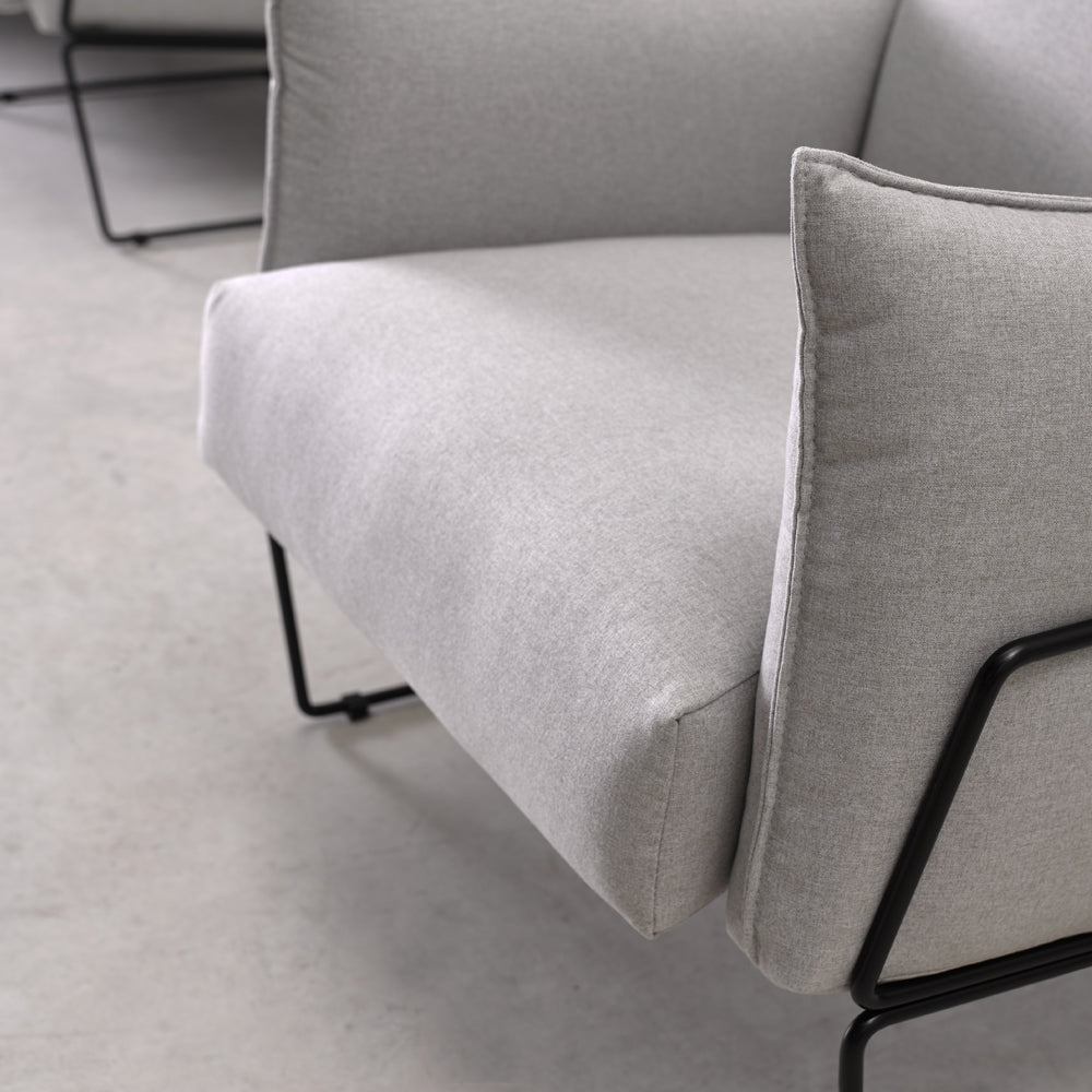 Sillón modelo RIDDIM con Estructura Cromada en Hierro