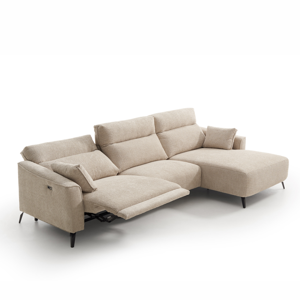 Chaiselongue modelo Madagascar 3 Disponible en nuestras tiendas de diseño Sidivani en Madrid y en nuestra web