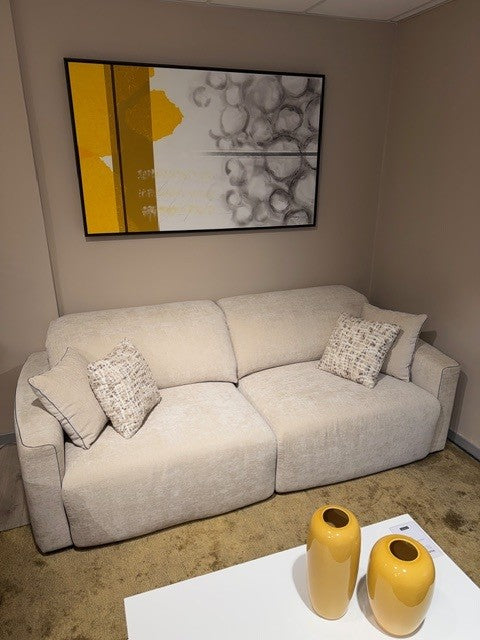 Sofá CLARK con Cabezal Elevable y Asientos deslizantes motorizados con Carro