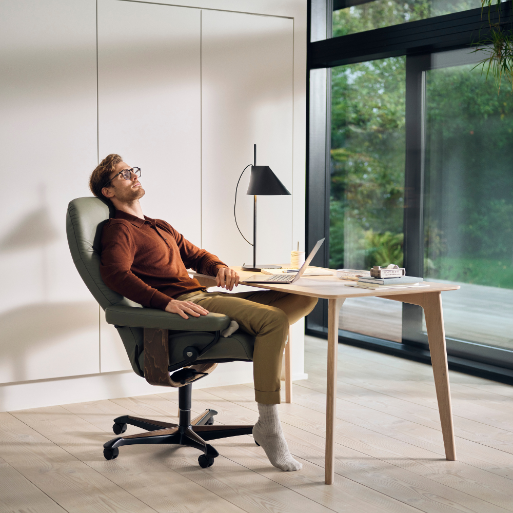 Sillón giratorio Stressless® modelo CONSUL Home Office