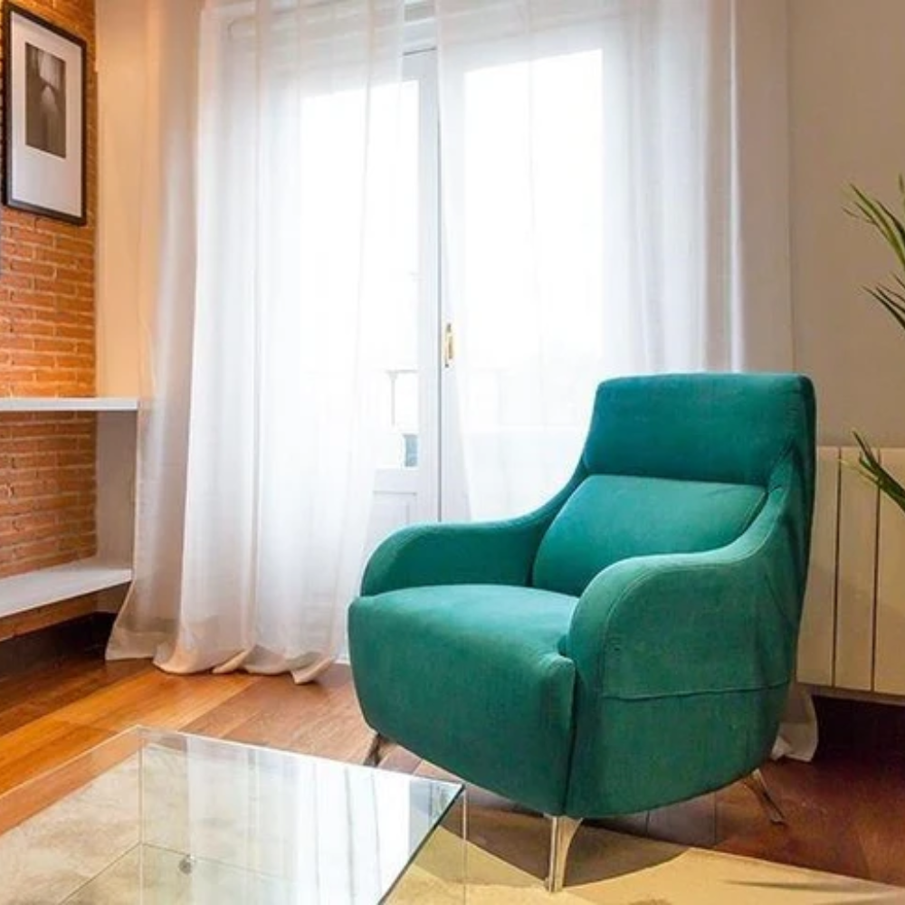 Butaca de diseño modelo COZZI en tejido Aquaclean