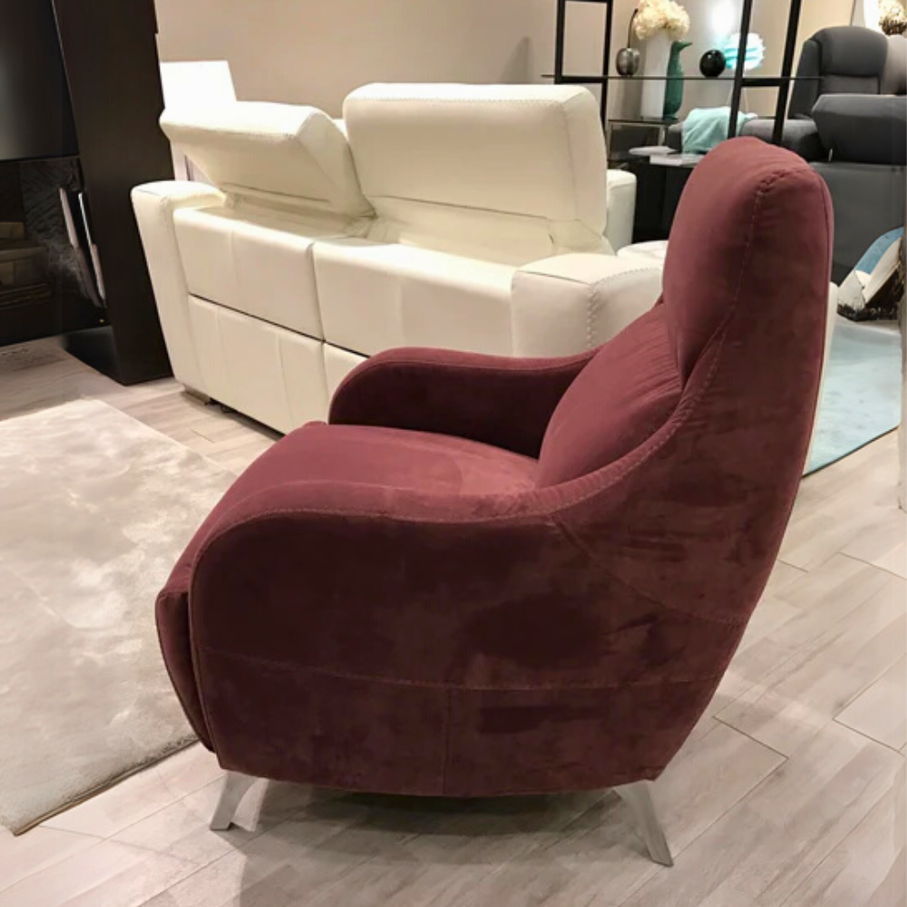 Butaca de diseño modelo COZZI en tejido Aquaclean Bellagio (Terciopelo)