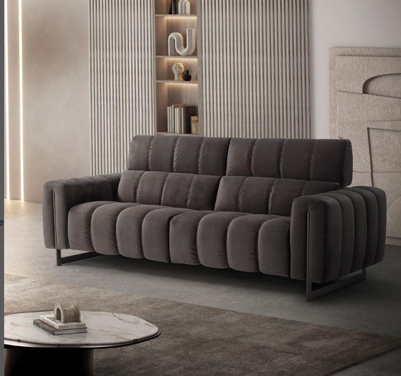 Sofá de diseño modelo HAMPTON con cabezal eléctrico ajustable