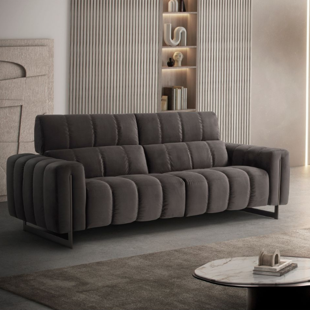 Sofá relax de diseño modelo HAMPTON con cabezal eléctrico ajustable
