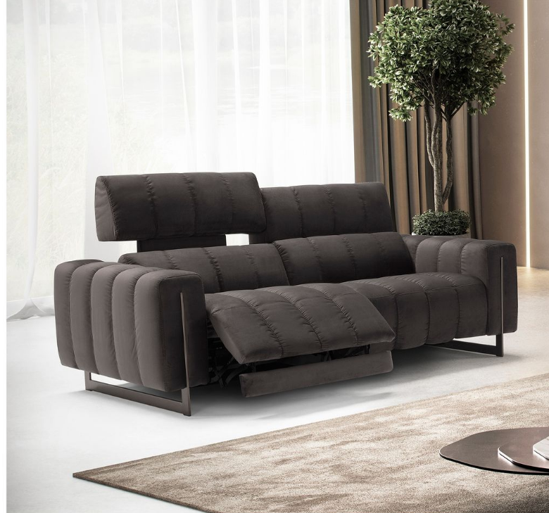 Sofá relax de diseño modelo HAMPTON con cabezal eléctrico ajustable
