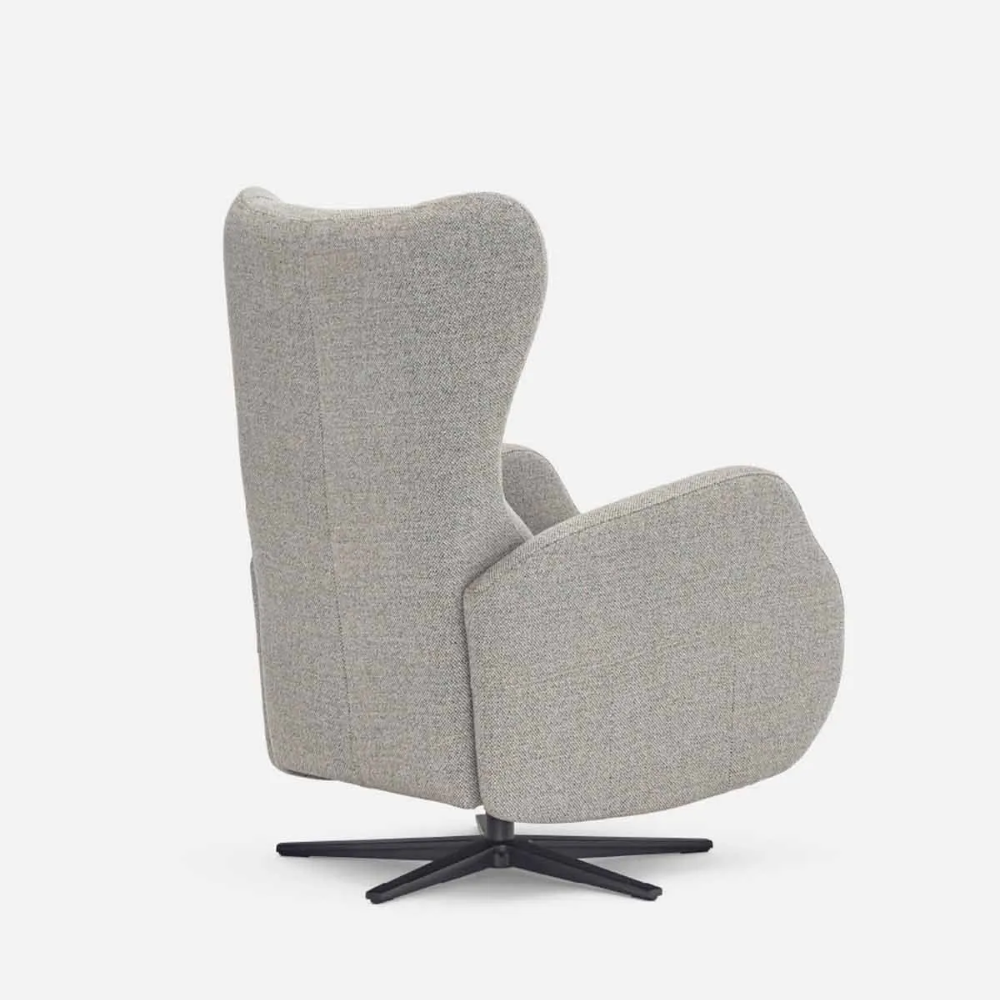 butaca giratoria modelo ayam vista por detras