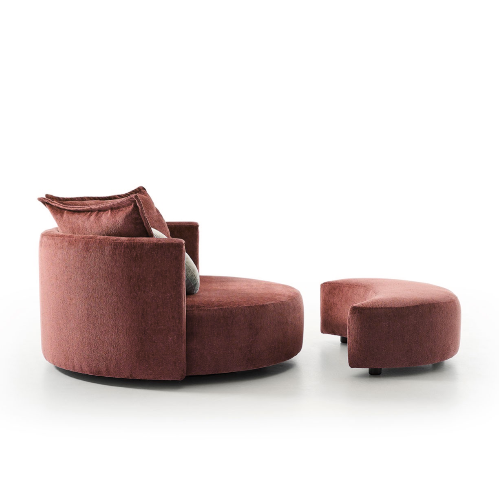 Sillón giratorio de diseño circular y amplia sentada modelo OLAVIDE