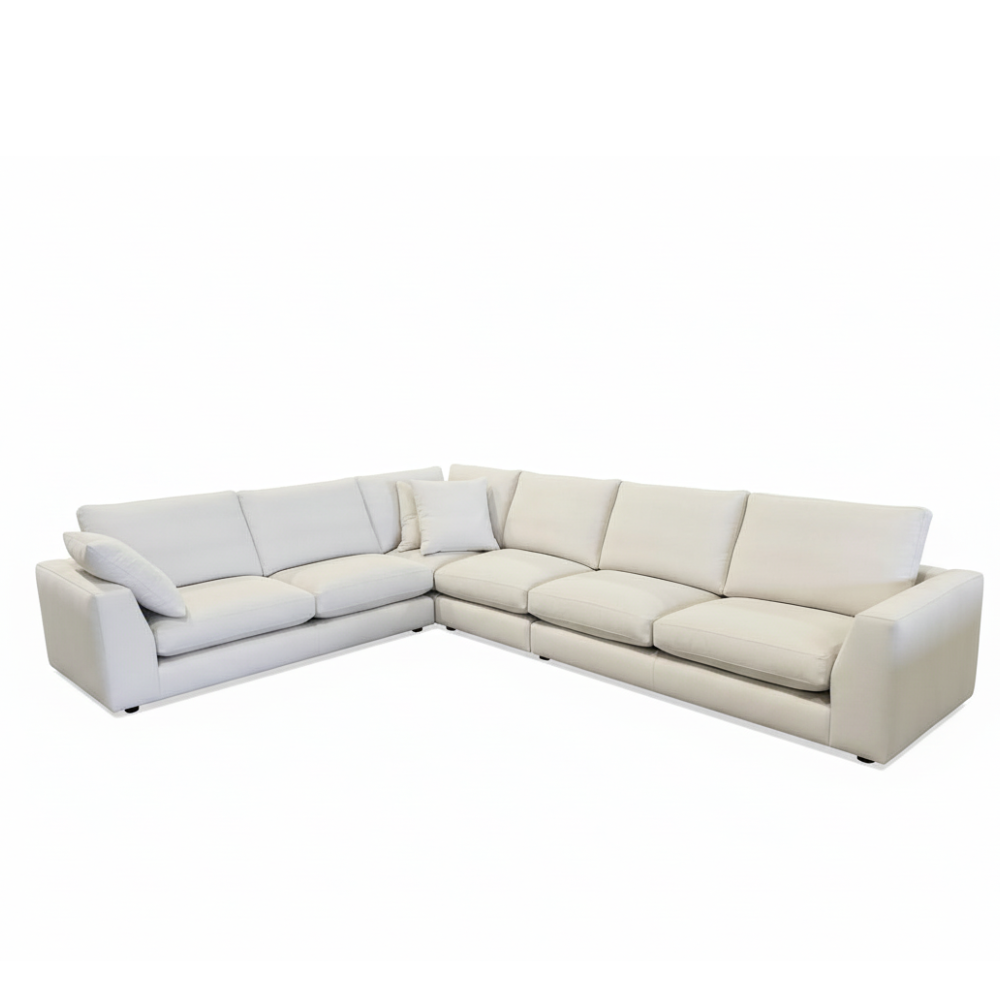 Rinconera Ibissa Disponible en nuestras tiendas de diseño Sidivani en Madrid y en nuestra web