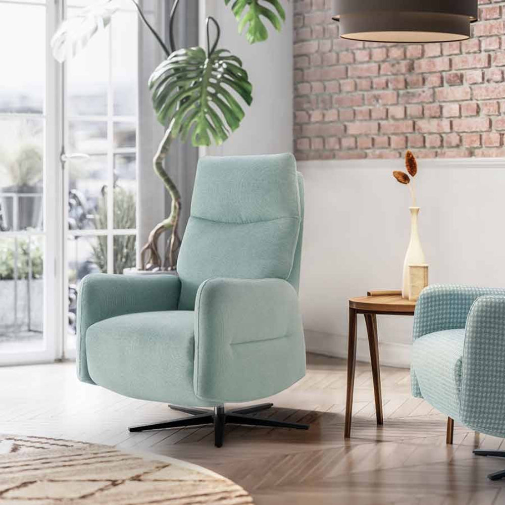 Sillón giratorio con relax eléctrico modelo ZEPPELIN tela Aquaclean