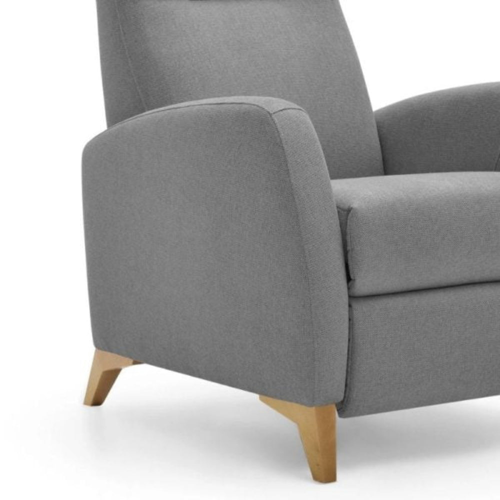 Butaca relax manual pata madera modelo ROCSI Tapizado Tela antimanchas
