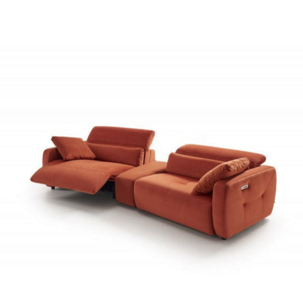 Home cinema con asientos relax modelo BOSSANOVA en tela aterciopelada Aquaclean