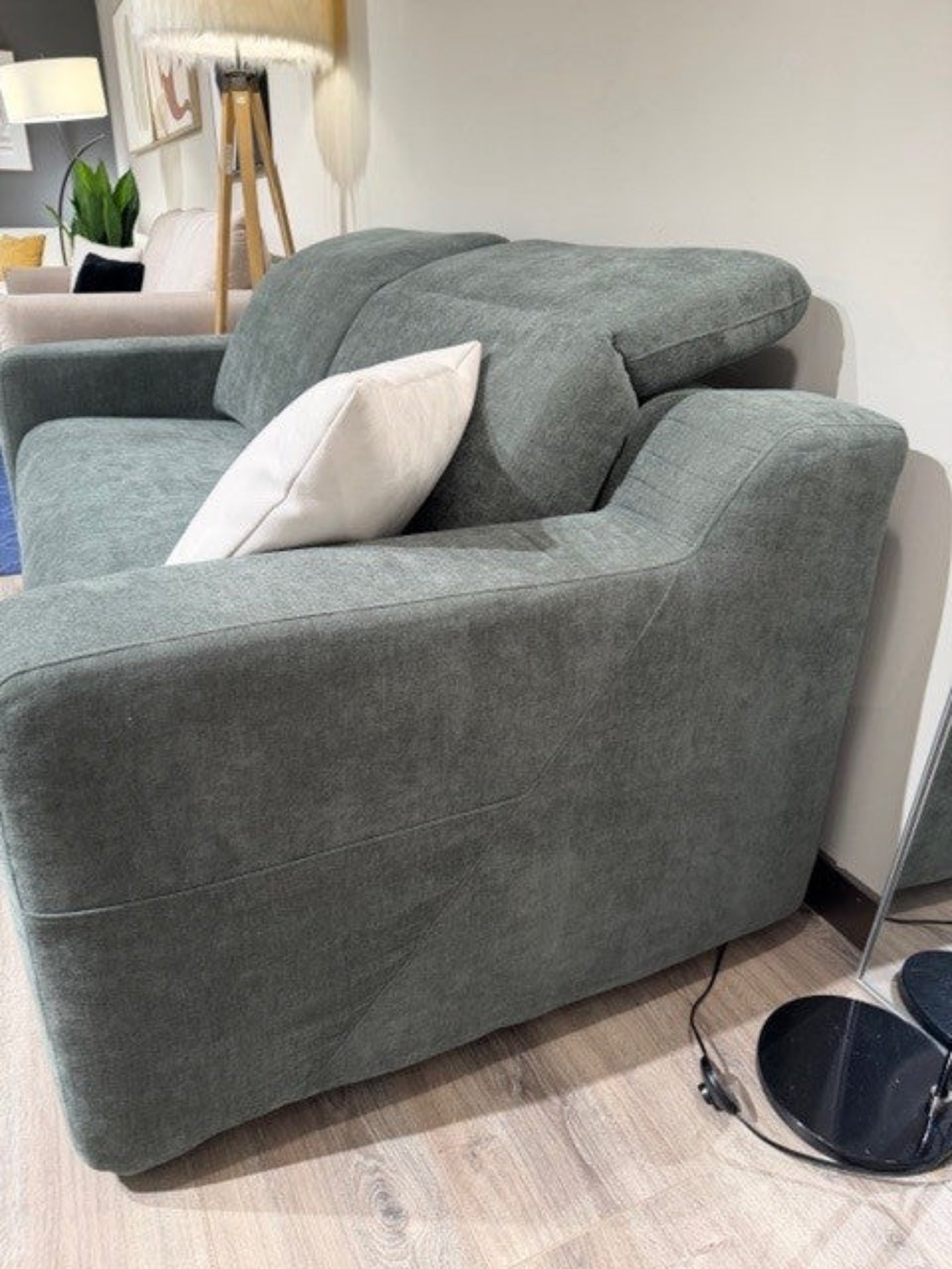 Sofá cama con cabezal reclinable y sistema de apertura italiana AMORE