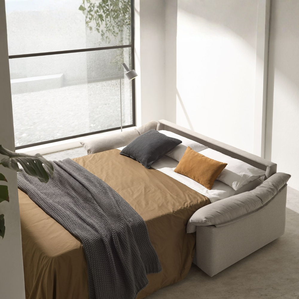 Sofá cama modelo BERTON con sistema Italiano tapizado Aquaclean