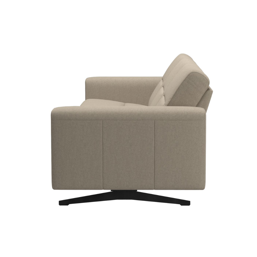 stella 3 plazas 2 Disponible en nuestras tiendas de diseño Sidivani en Madrid y en nuestra web