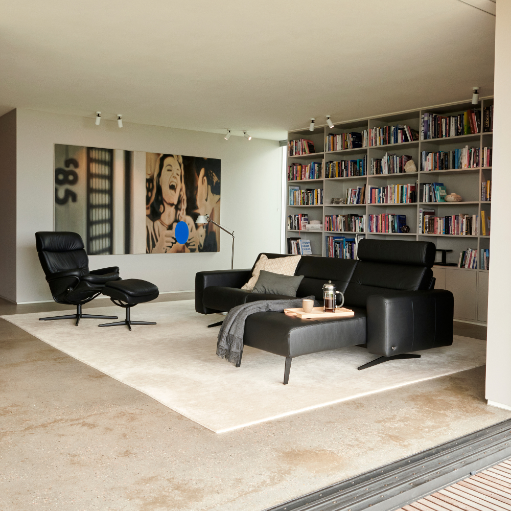 Sofá chaiselongue (M) con Long Seat modelo STELLA con sistema BalanceAdapt™ y Reposacabezas