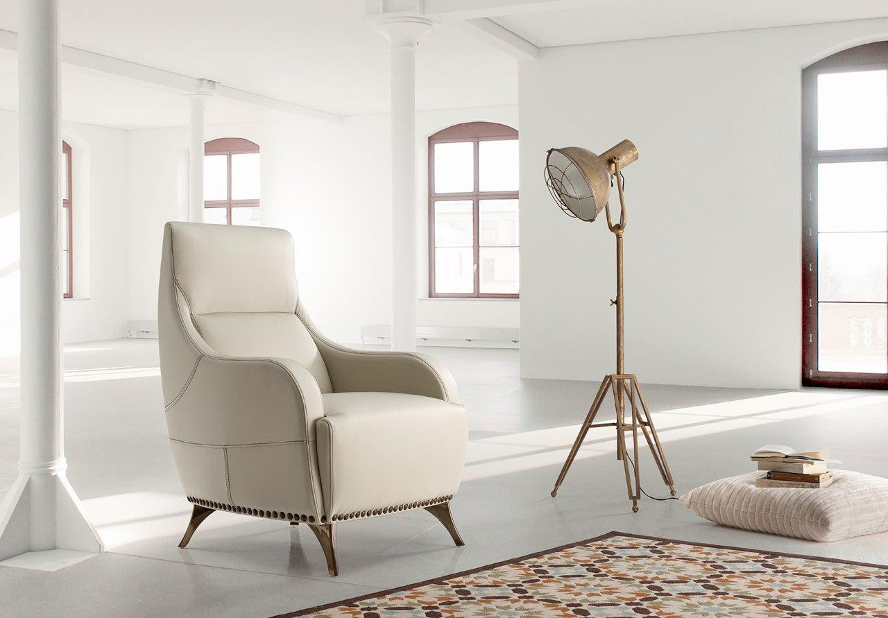 Butaca de diseño modelo DAX en piel