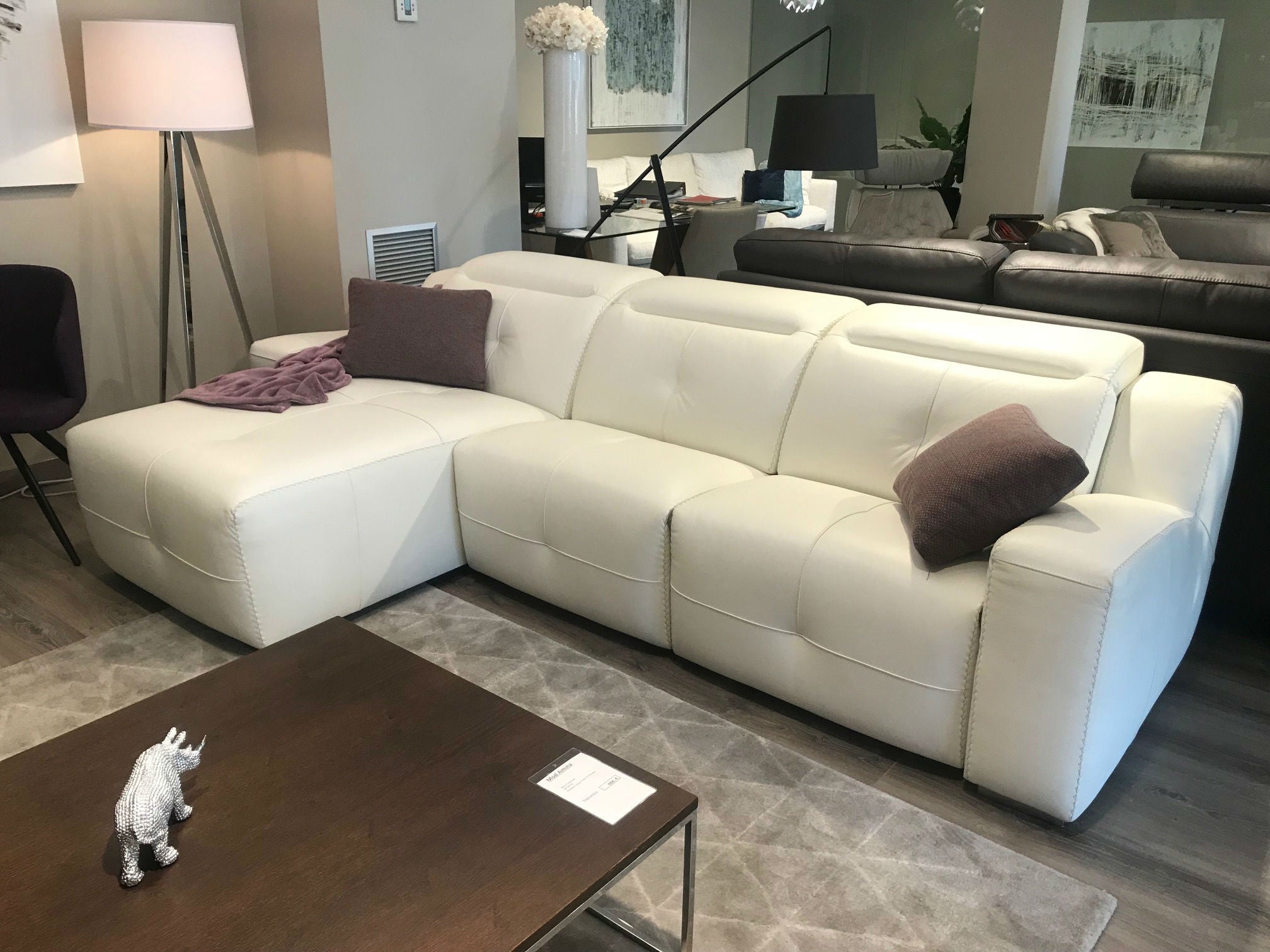 Chaiselongue modelo TRESOR con 2 asientos relax en piel
