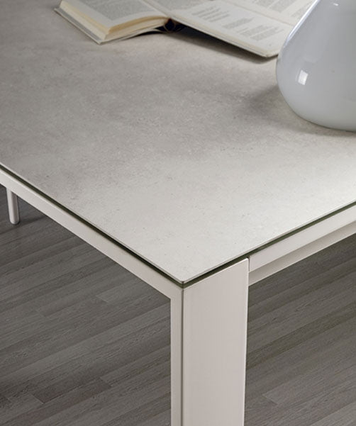 Mesa Comedor Fija o Extensible Color Hydra con Tapa Cerámica