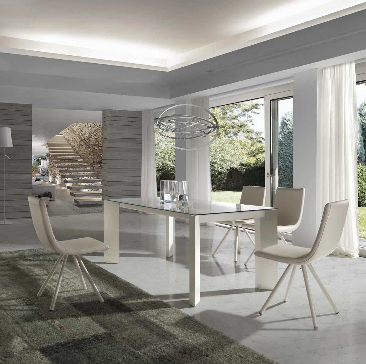 Mesa Comedor Fija o Extensible Tapa dde Vidrio Patas Lacadas