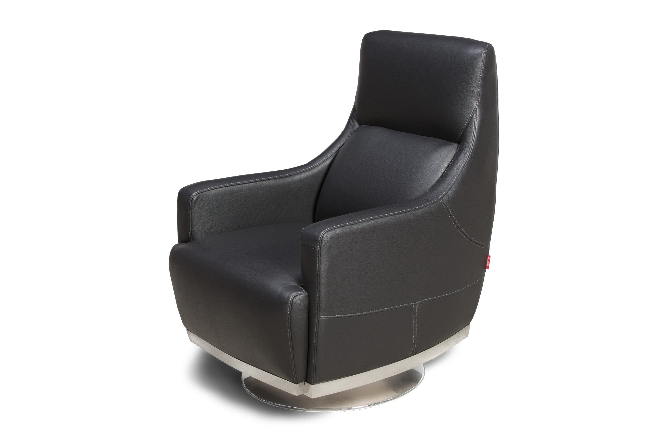 Sillón de diseño Modelo BEATLE en piel