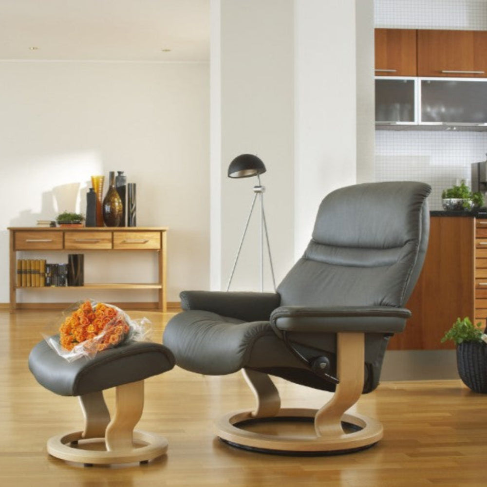 Sillón STRESSLESS modelo SUNRISE con pie Classic en Piel Batick distribuidores STRESSLESS en Madrid
