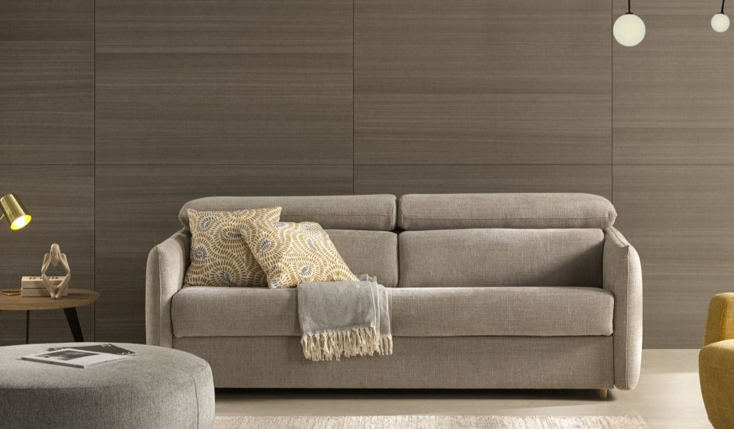Sofá cama modelo TÍVOLI con sistema de apertura Italiano